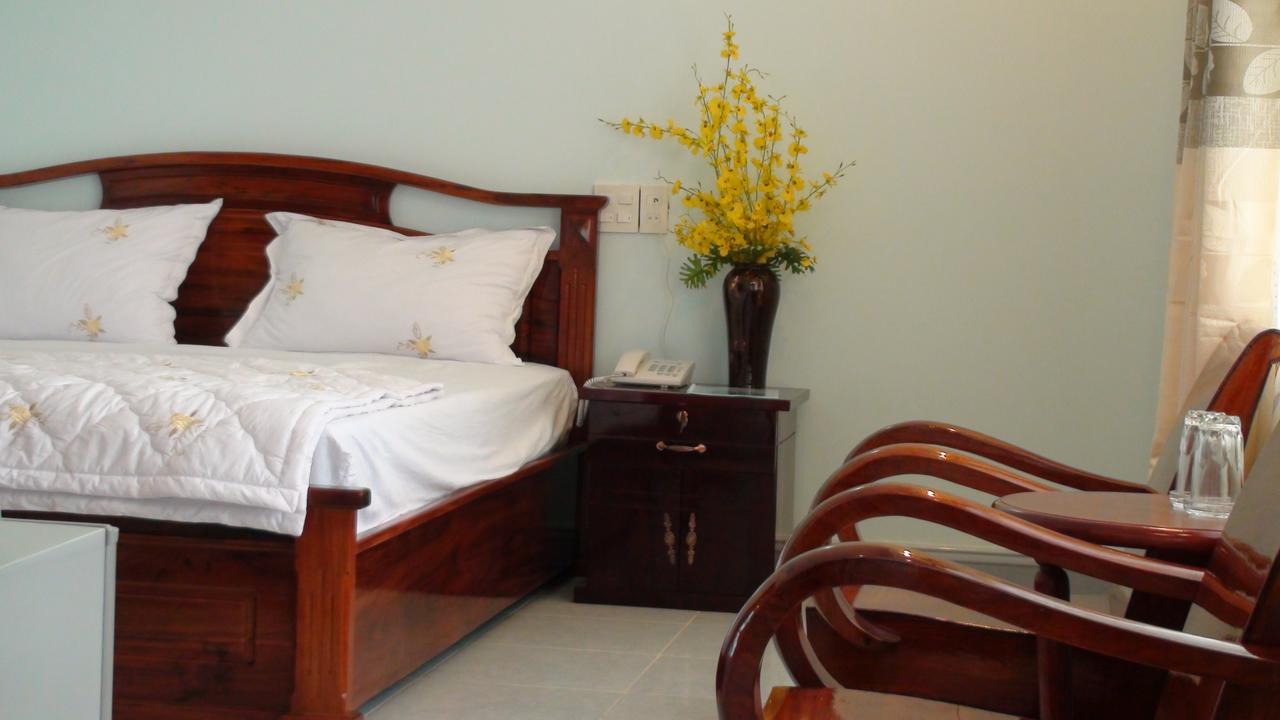 Thy Hung Hotel ตวีฮหว่า ภายนอก รูปภาพ
